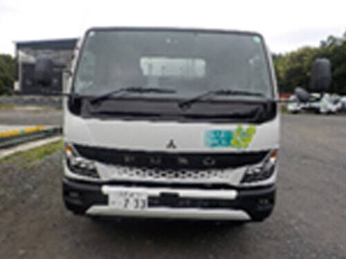 八戸800す733(三菱)正面